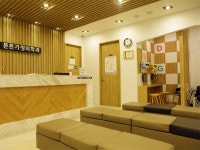 튼튼가정의학과의원