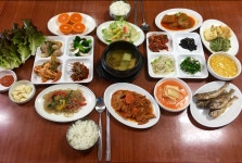 밤골백반식당