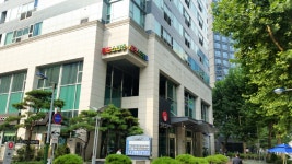 24시골드스크린골프존