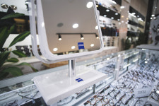 아이디어안경원 진주신안점