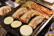 묵은지생삼겹살