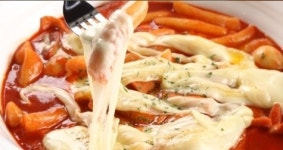 불타는 여고24시 떡볶이 중동본점