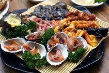 총각상회 자갈치시장 183호