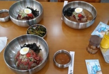 단양 냉천막국수 식당