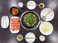 빨간도깨비 샤브샤브 손칼국수