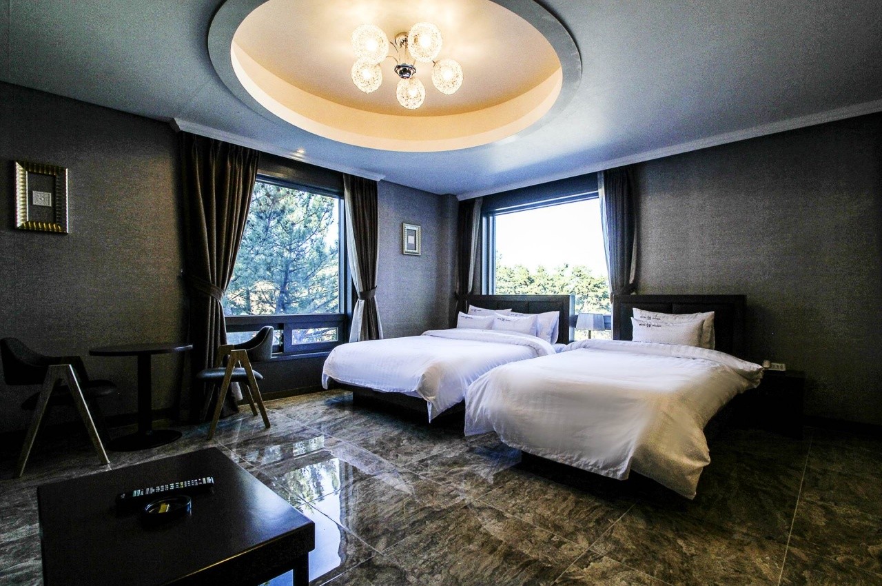 늘봄부티크모텔