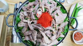 주원흑염소요리전문점