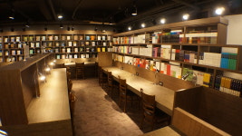 커피랑도서관 목동파리공원점