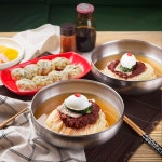 윤박사밀면