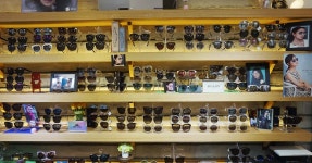 글라스바바안경 하양점