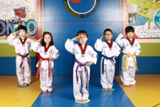 용인대백호태권도