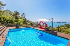 더채움수영장가족펜션