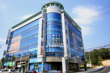 선플란트치과의원금왕점