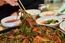 동궁염소탕