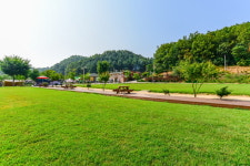 땅에미소캠핑장