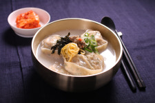 달인명동칼국수보쌈