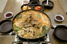 토담순대국