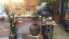 산아래 휴