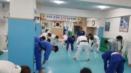 용인대유도체육관