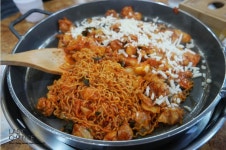 중화호반닭갈비막국수 본점