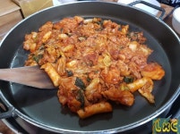 중화호반닭갈비막국수 본점