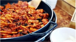중화호반닭갈비막국수 본점