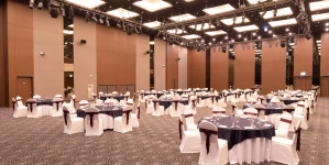 밀리토피아호텔 바이마린 웨딩센터