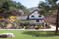 산마루로뎀펜션