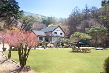 산마루로뎀펜션