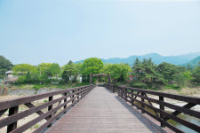 산아래 펜션
