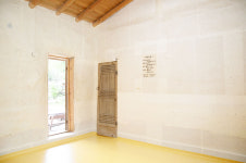 주주산방