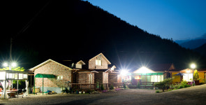 데미샘계곡펜션