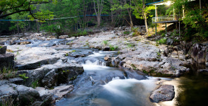 데미샘계곡펜션