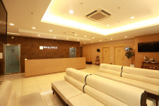 해피본산부인과의원