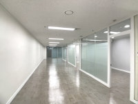 우림2차부동산공인중개사사무소