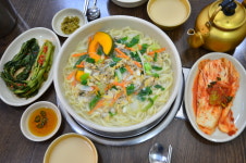 16호원조할머니칼국수 대부도본점