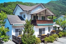 댕댕이계곡펜션