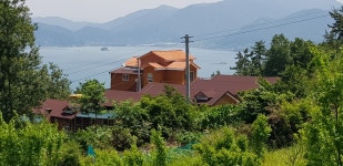 황토구들장펜션