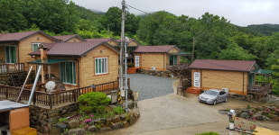 황토구들장펜션