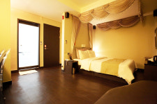 행복한눈물호텔