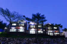 더파인힐펜션