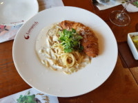 루나리치 카페 샐러디아