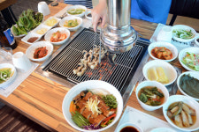 저수지민물장어집