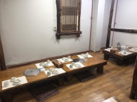 금송오리와삼계탕