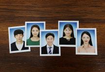 봄날의기억사진관