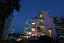 제주공항게스트하우스점보네파티8PM | 제주도게스트하우스 점보네