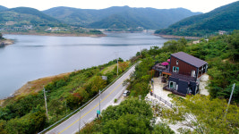 옥정호금빛펜션