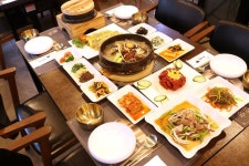돌담한우숯불명가