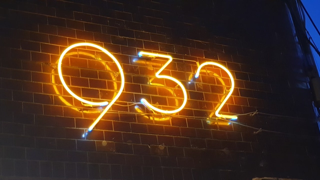 카페 932