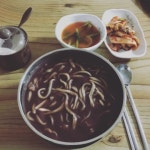 궁중팥칼국수